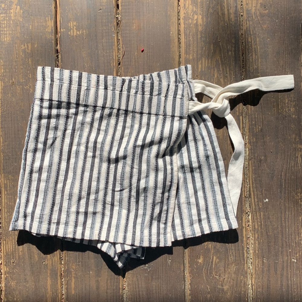 UO Striped Tie Skort